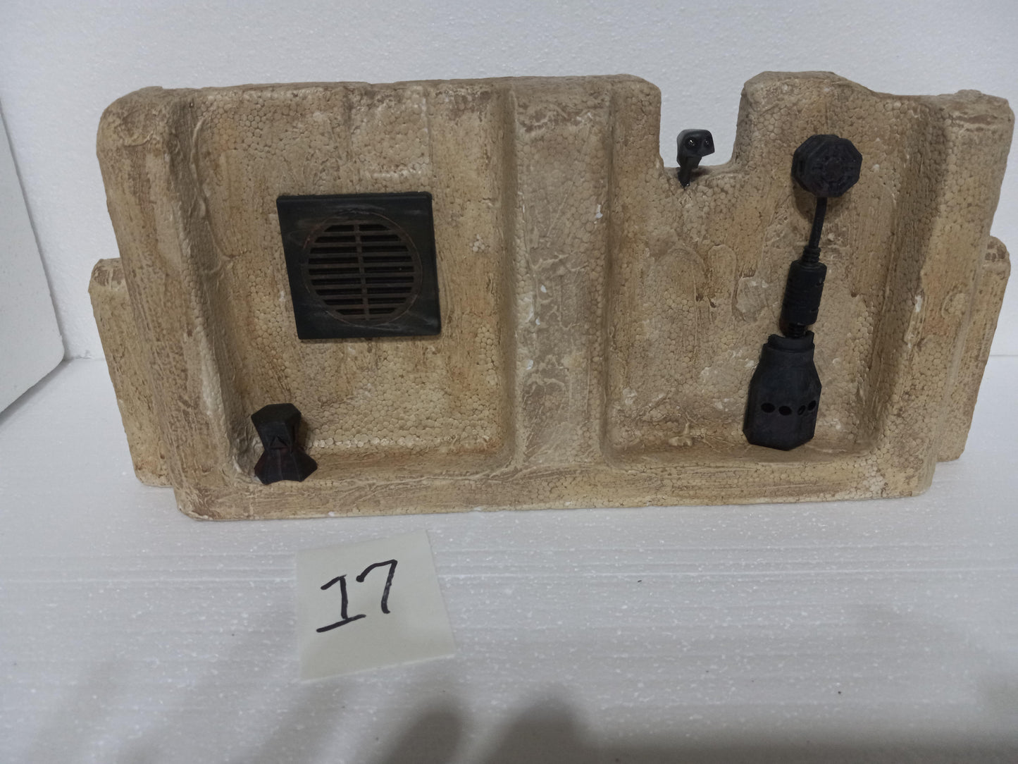 Diorama Wall 17